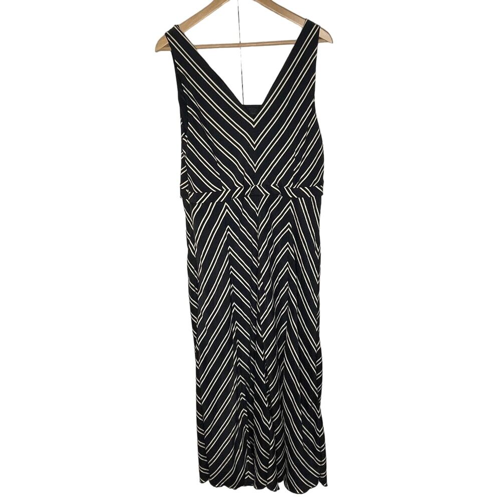 Talbots Dress Navy White Chevron Sleeveless Silk Size 20‎ Lined Classic V Neck
